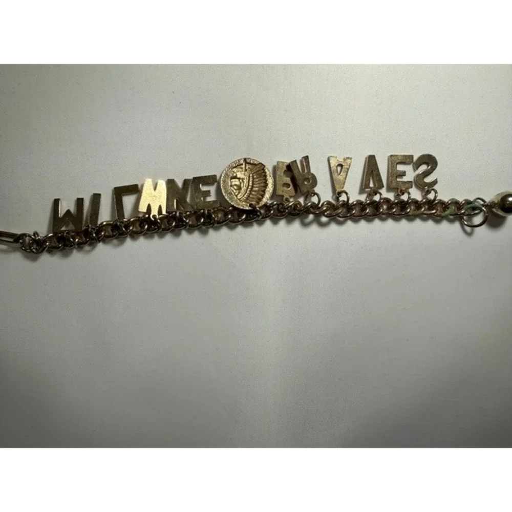 Vintage 1950s Milwaukee Braves Gold Tone Charm Bracelet MLB Baseball Memorabilia